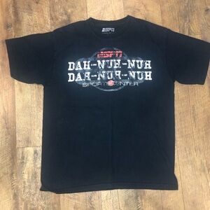 ESPN Sports Center Theme Song Dah Nuh Nuh Men’s Graphic Black T Shirt Large